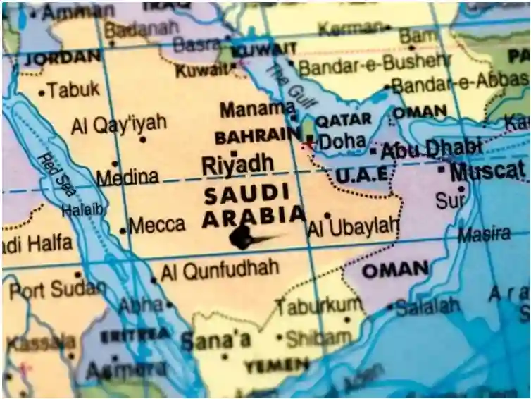 عدد سكان بريدة من المواطنين والمقيمين 